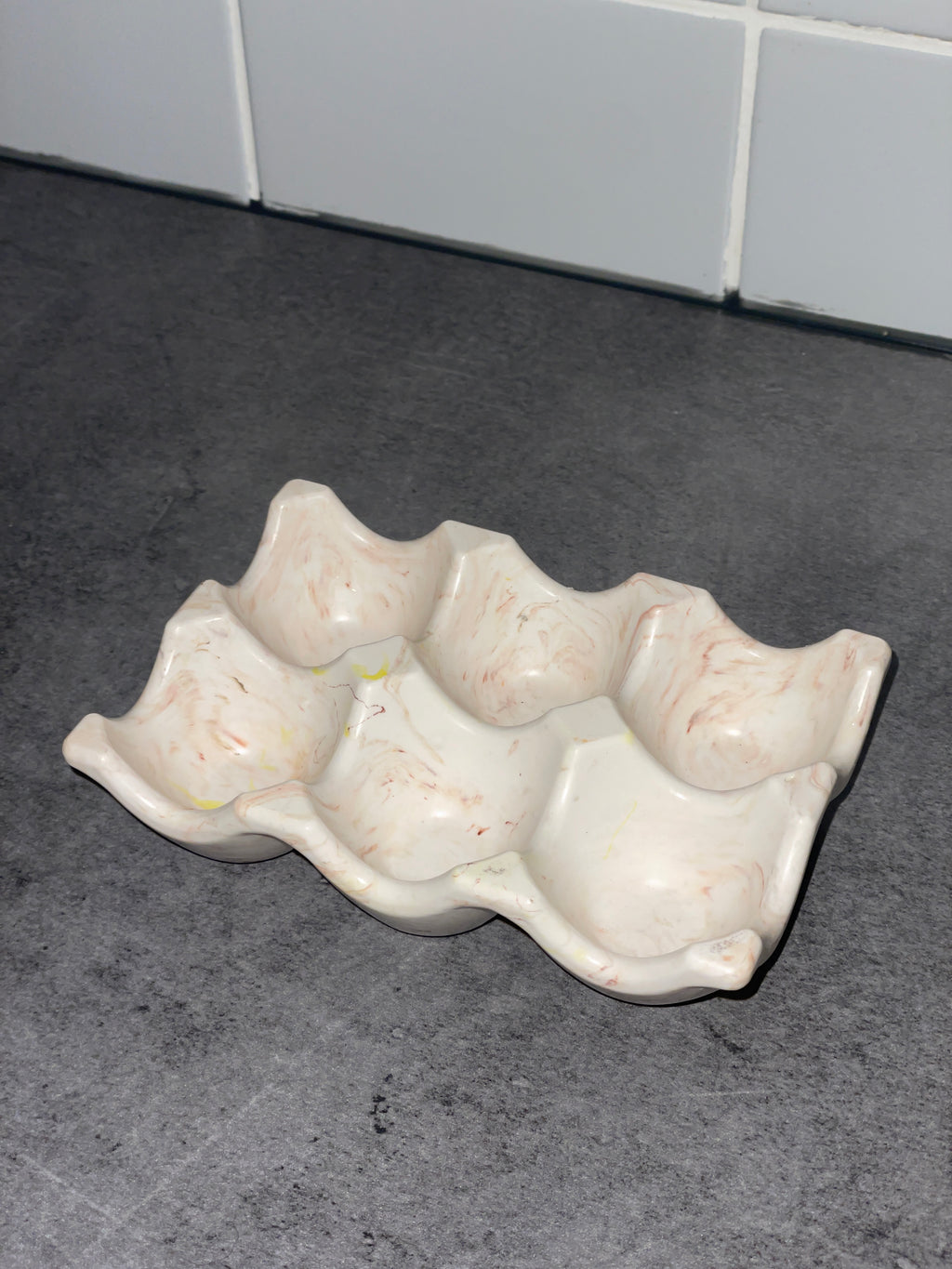 Boîte à œufs beige