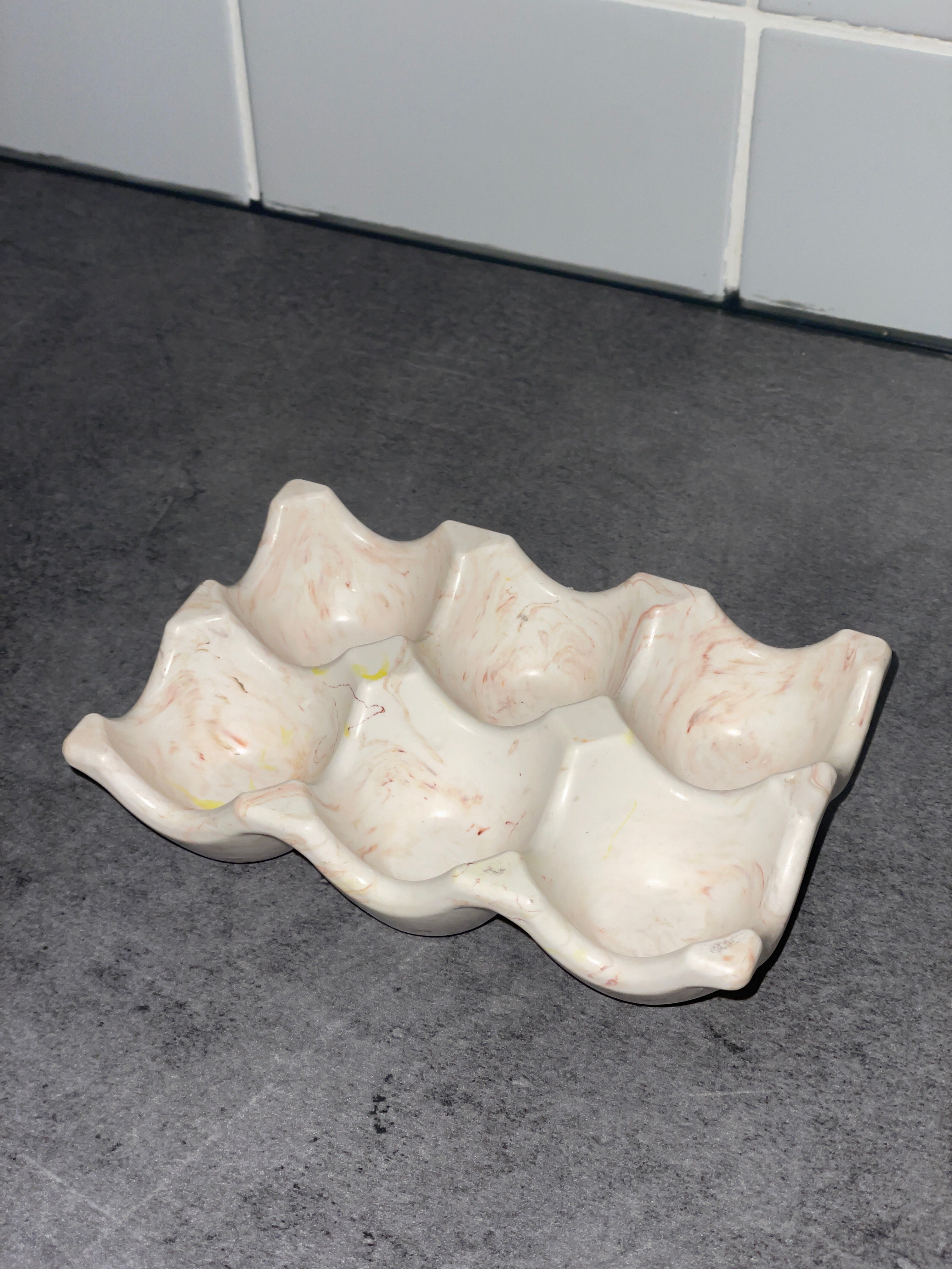 Boîte à œufs beige