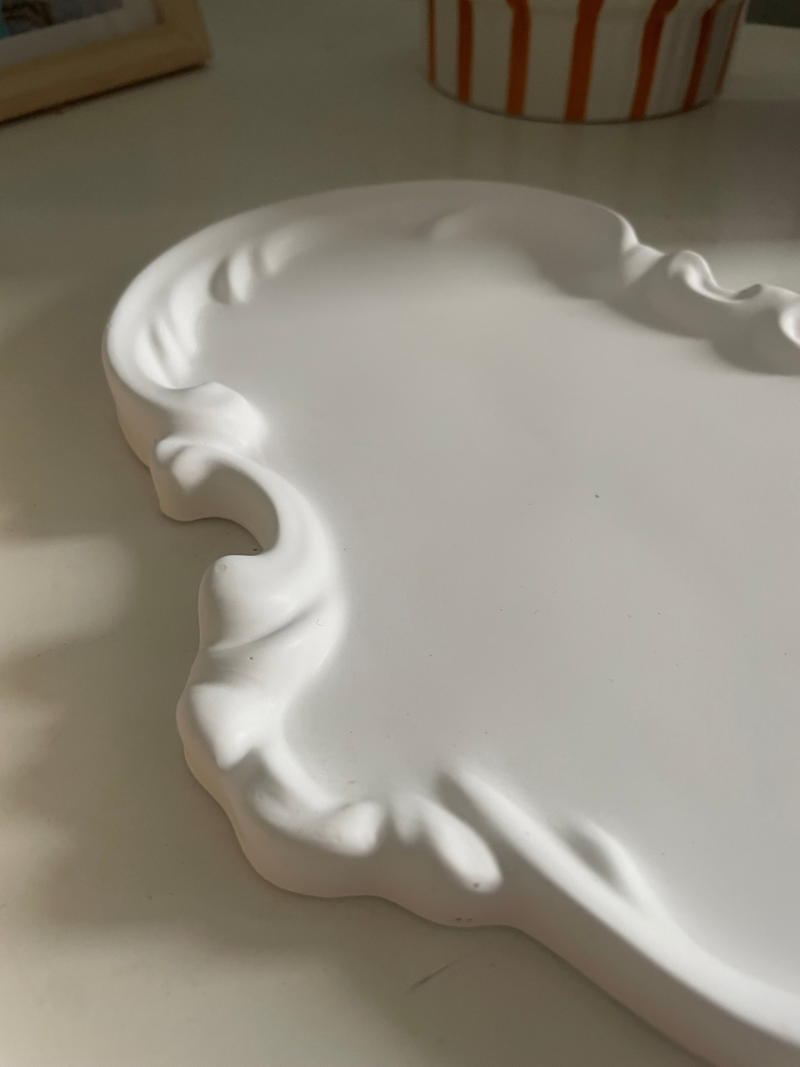 Plateau moulures blanc