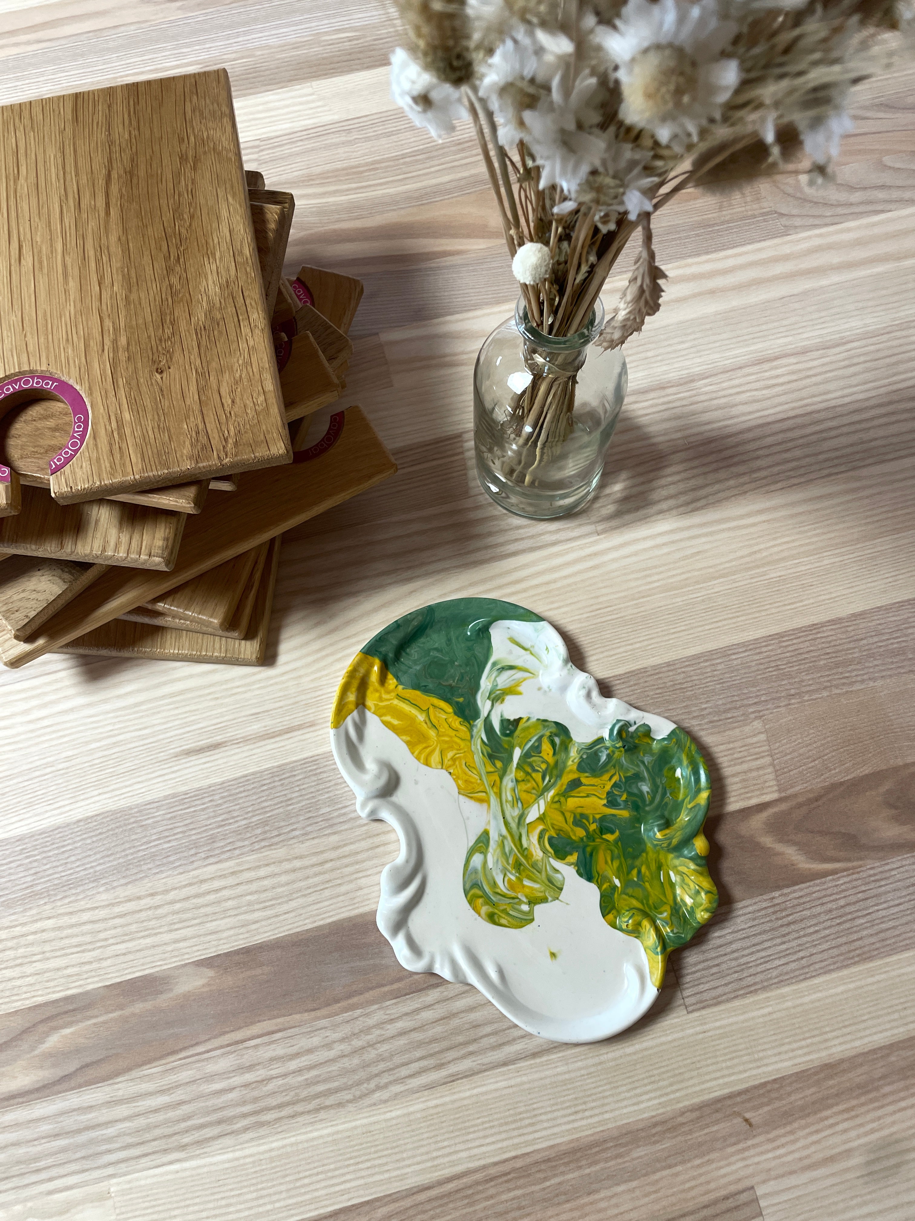 Plateau moulures marbré vert et jaune